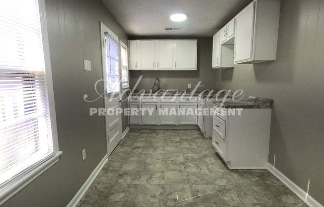 3 beds, 2 baths, $1,050