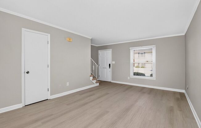 Beautiful Two Bedroom Condo in Ashbrook Community!