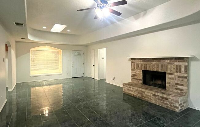 1918 Summerwood Dr