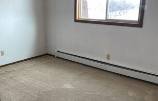 113 W Interstate Ave