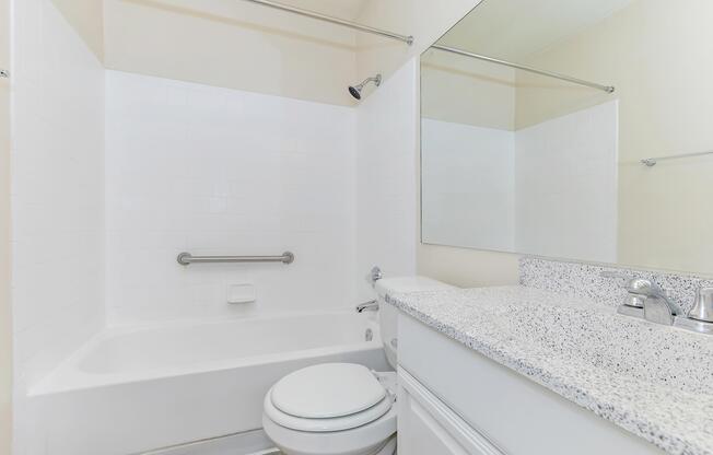 1 bed, 1 bath, 427 sqft, $795