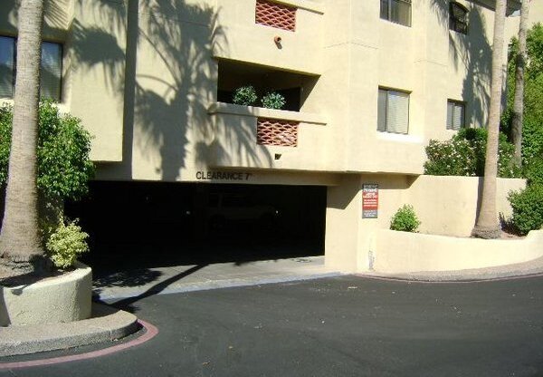 Biltmore / Arcadia Lite - 32nd St & Camelback