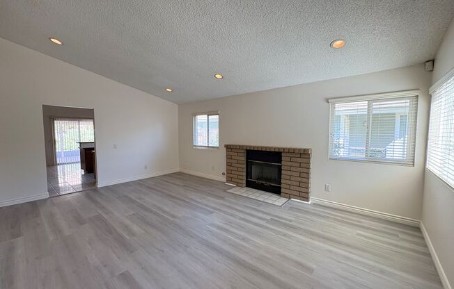 Beautiful Home in a Cul-de sac