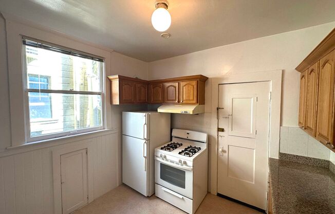 1 bed, 1 bath, 650 sqft, $2,495, Unit 08