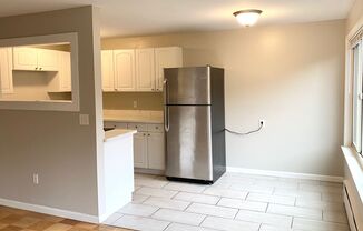 1 bed, 1 bath, 700 sqft, $1,600, Unit 07