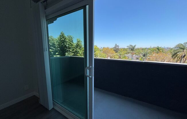 1 bed, 1 bath, 850 sqft, $2,598, Unit 411