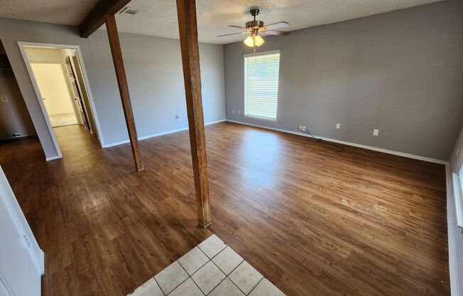 Cozy 2 Bedroom Duplex in Joshua