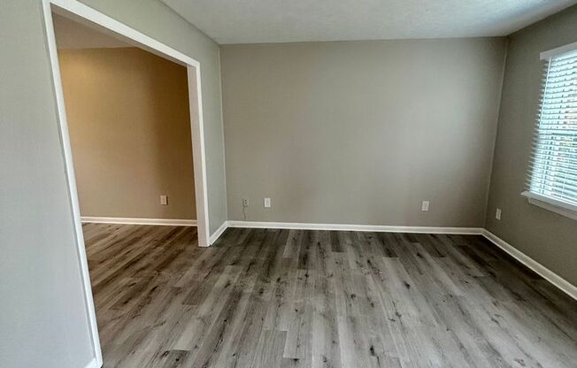 2 beds, 1.5 baths, 1,100 sqft, $1,099, Unit 719-B