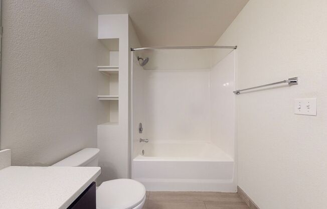 2 beds, 2 baths, 1,233 sqft, $2,282, Unit 413