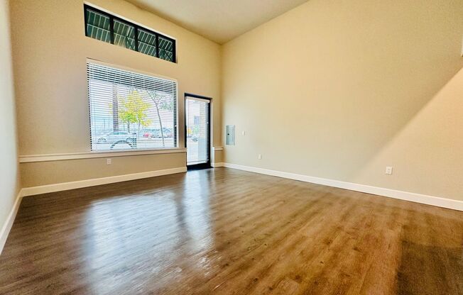 1 bed, 1 bath, 453 sqft, $2,050, Unit 4th #405