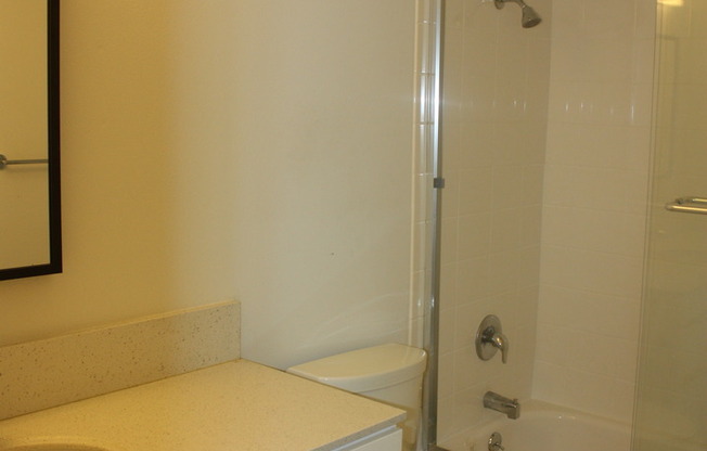 1 bed, 1 bath, 550 sqft, $2,395, Unit 107