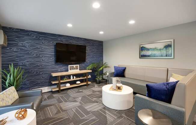 Willow Pond Apartments in Burnsville, MN Community Room