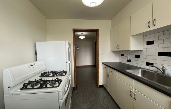 622-632 Snelling Ave South