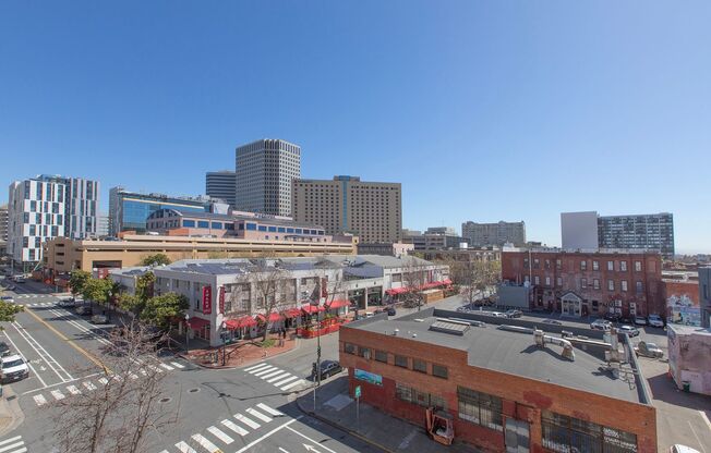 2 beds, 2 baths, $2,995, Unit #513