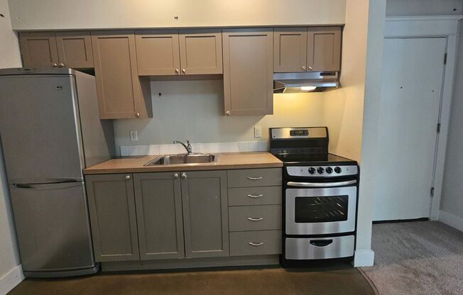 1417 Boylston Ave
