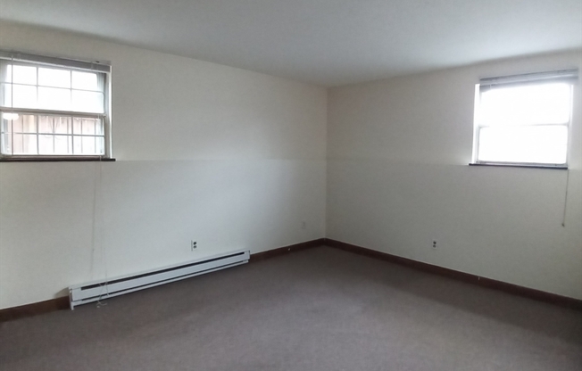 1 bed, 1 bath, 650 sqft, $1,700, Unit 2