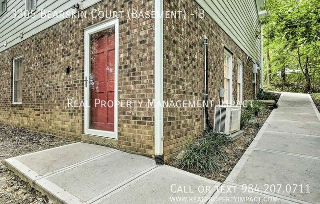 3305 BEARSKIN CT