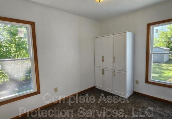 2430 81 ST