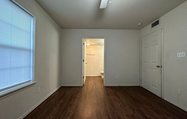 1 bed, 1 bath, $625, Unit 1314 #101