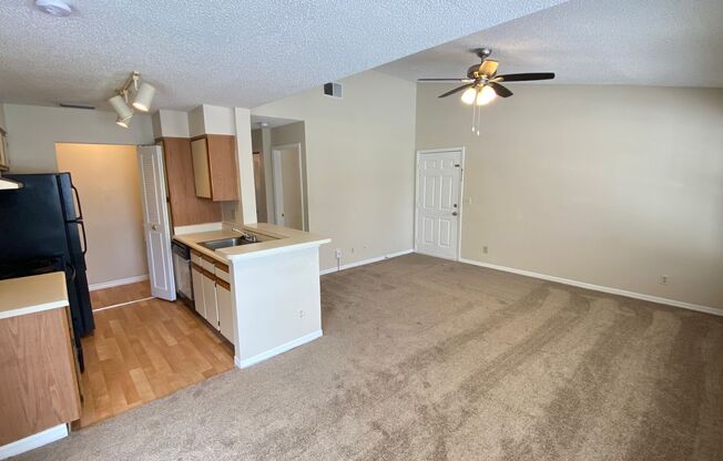 2 beds, 2 baths, $1,500