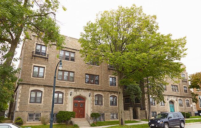 1428 E Capitol Drive