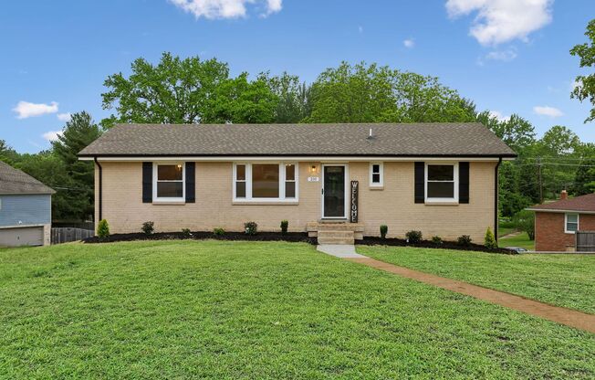 Sango Beauty With Finished Basement!
