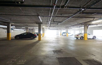 922 W 23 ST