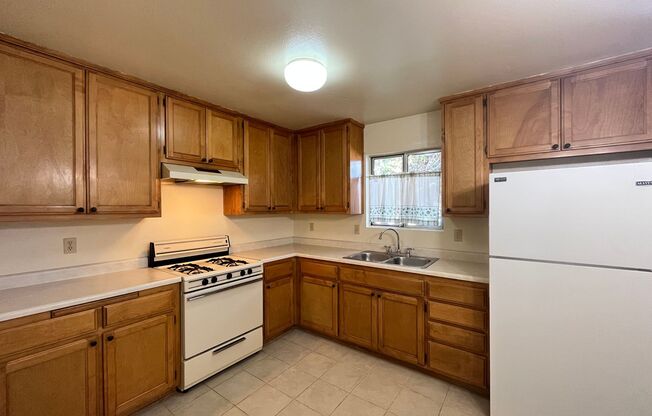 1 bed, 1 bath, $1,700, Unit 301A