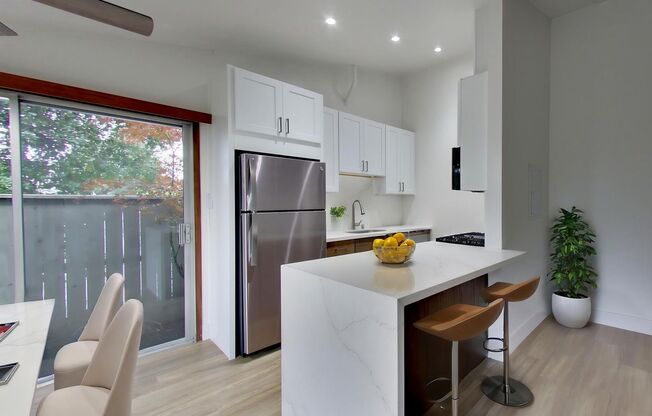1 bed, 1 bath, 720 sqft, $2,457, Unit 23