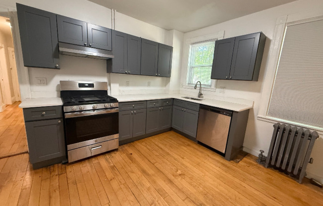 28 PINEDALE