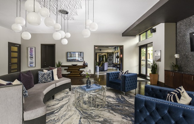 Interior Lobby | Luxury Apartments In San Antonio | 1800 Broadway