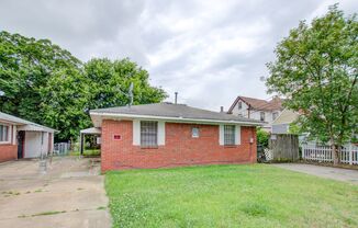 2 Bed, 1 Bath Duplex in East Norfolk