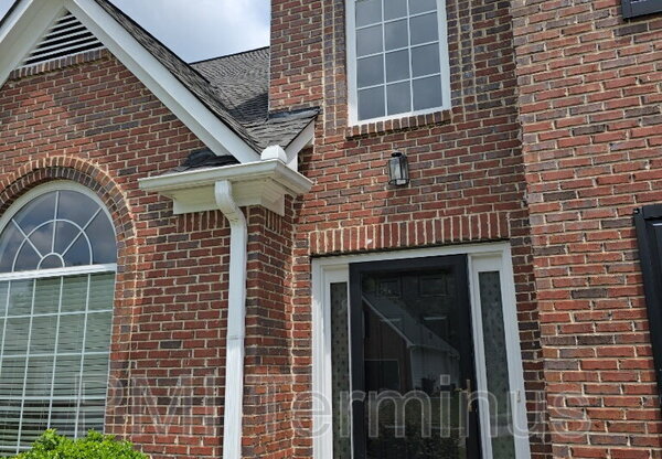 6122 FARMWOOD WAY SE