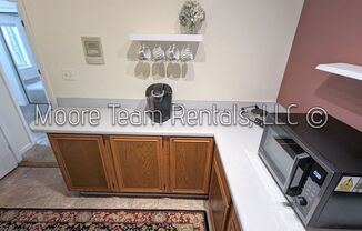 1 bed, 1 bath, $1,450, Unit Lower Level