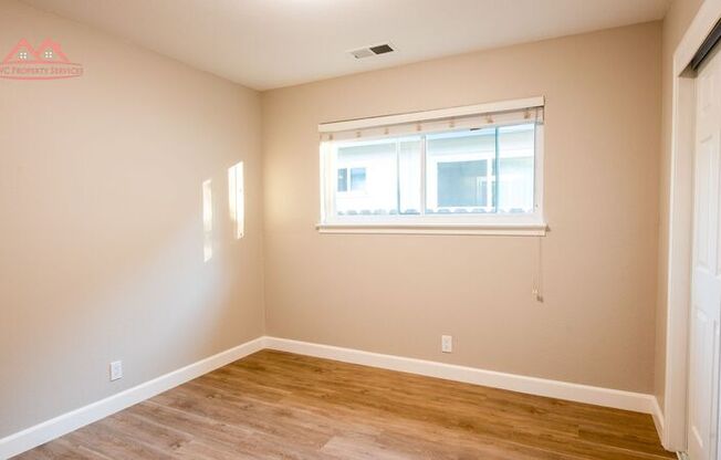 868 MILLER AVE
