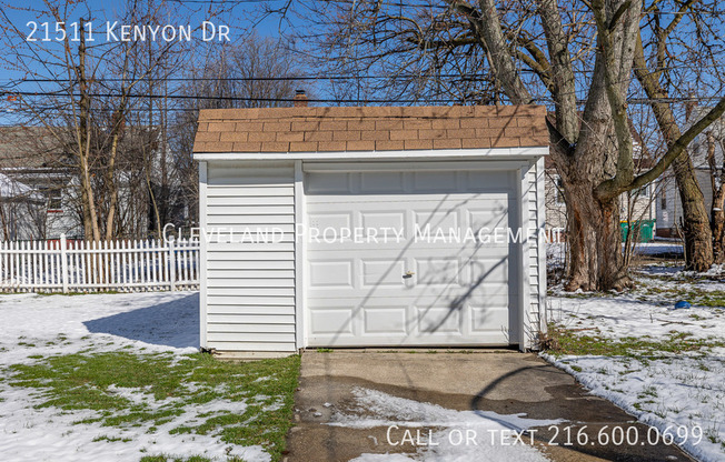 21511 KENYON DR
