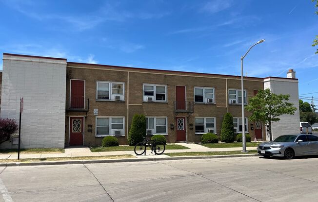 1653 S. 77th St.