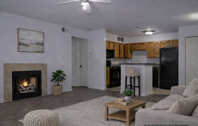 Nice 2 bedroom 1 bath condo at Lakewood Park in Altamonte Springs