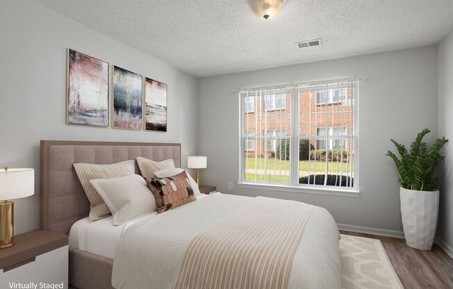 4 beds, 4 baths, 1,397 sqft, $1,467