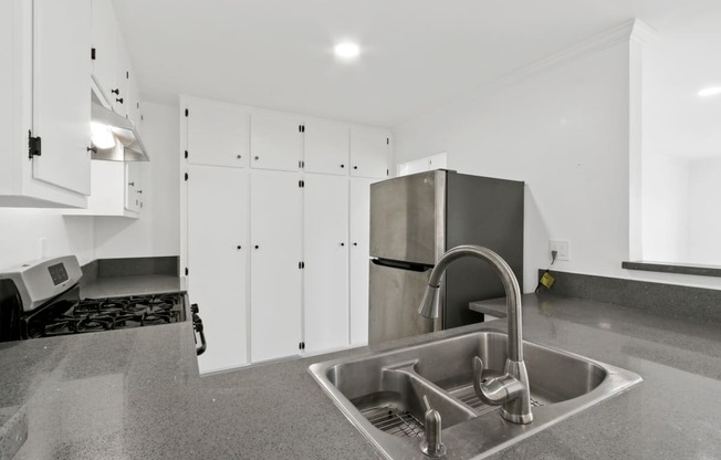 932 Maltman Ave.