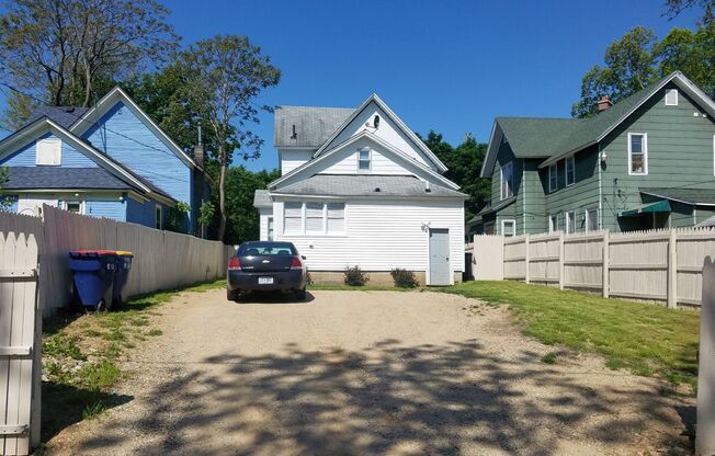 Downtown 2 Story Cottage Monthly Grand Rapids Rental