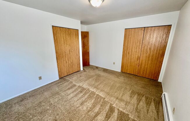 2 beds, 1 bath, 900 sqft, $1,295, Unit 56