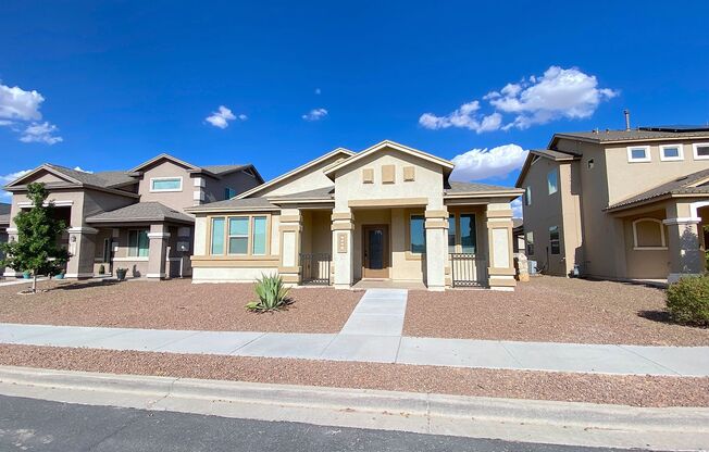 East El Paso 4 bed Refrig A/C and Solar Panels!