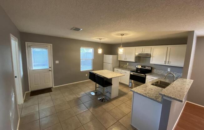 4603 COURTSIDE DR