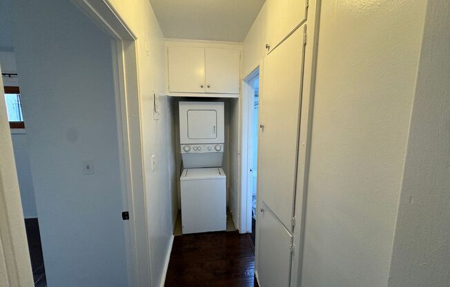 1 bed, 1 bath, $2,500