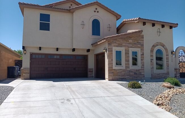 Stunning 4 bedroom, 3.5 bathroom home! Showings available now!!