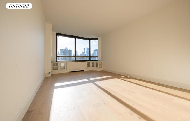 1 bed, 1 bath, 730 sqft, $4,500, Unit 23F