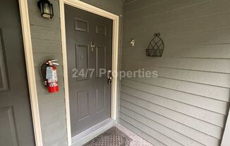 2 beds, 1 bath, $1,395, Unit Unit 4