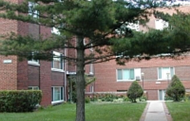 231 N RDG