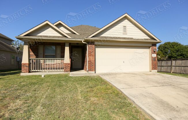 3 beds, 2 baths, $1,600